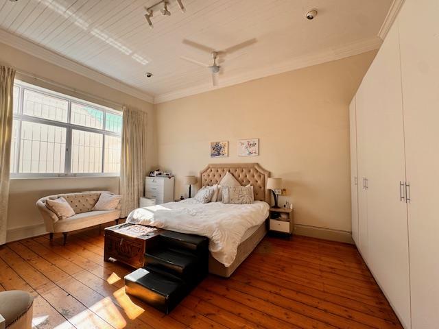 To Let 3 Bedroom Property for Rent in Sea Point Western Cape